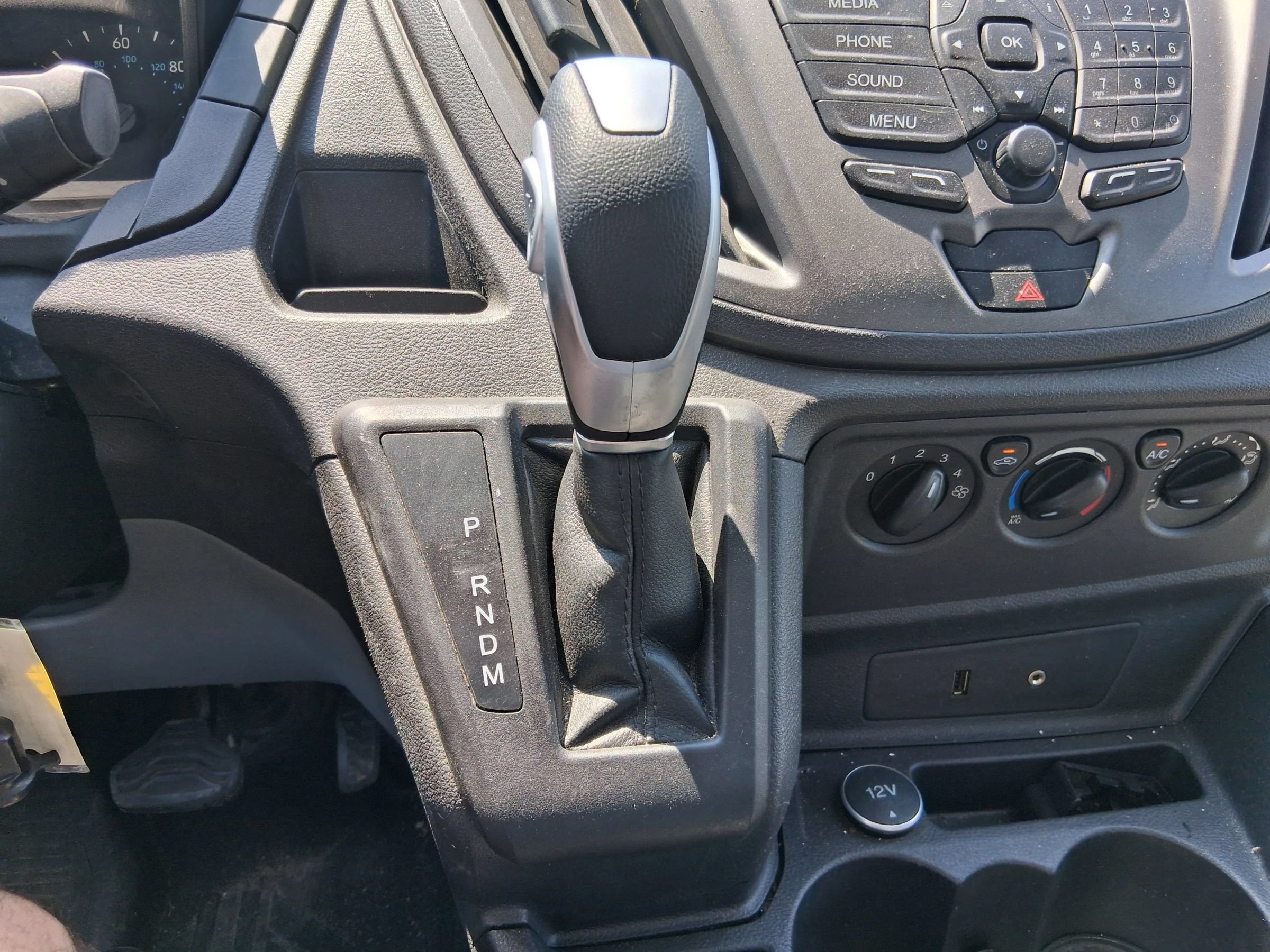 Used 2016 Ford Transit 150 130 Low Roof RWD image 35