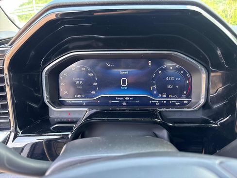 Used 2025 Chevrolet Silverado 2500 LT w/ Convenience Package AWD/4WD image 14