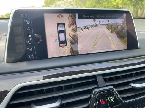 Used 2016 BMW 740i w/ Executive Package 2 RWD image 19
