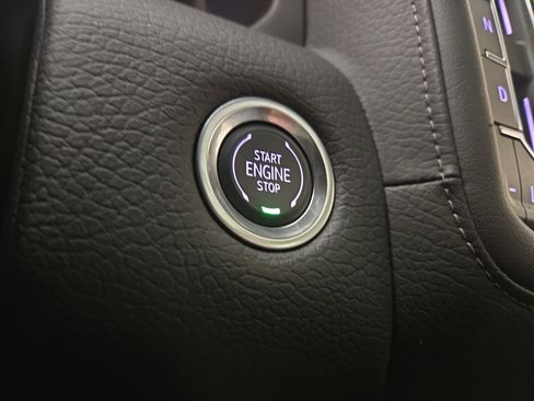 Certified 2024 GMC Yukon XL Denali image 27