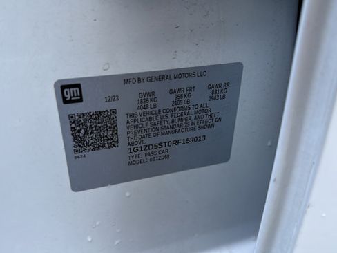 Used 2024 Chevrolet Malibu LT FWD image 34
