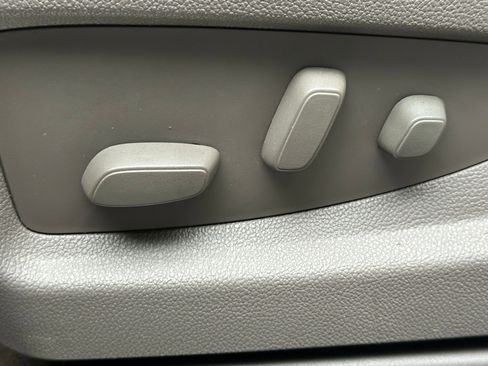 Used 2016 GMC Yukon Denali w/ Open Road Package image 25