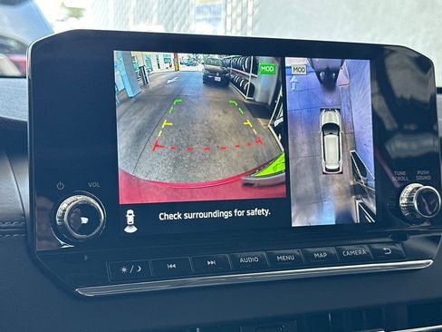 New 2025 Mitsubishi Outlander SE image 19