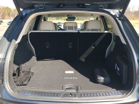 New 2026 Genesis GV70 2.5T Advanced image 12