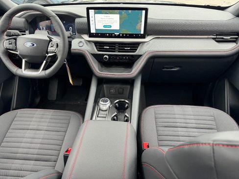 New 2026 Ford Explorer ST-Line w/ ST-Line Street Pack AWD/4WD image 6