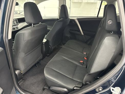 Used 2018 Toyota RAV4 LE w/ All Weather Liner Package AWD/4WD image 11