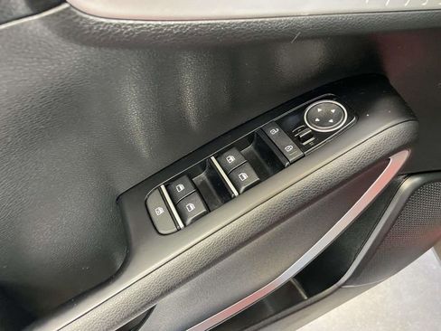 Used 2024 Kia Soul LX w/ Option Group 015 image 17