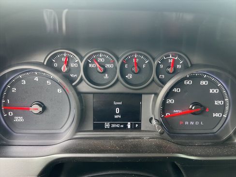 Used 2021 Chevrolet Silverado 1500 W/T w/ WT Fleet Convenience Package AWD/4WD image 27