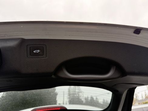 Used 2014 Hyundai Santa Fe Limited image 10