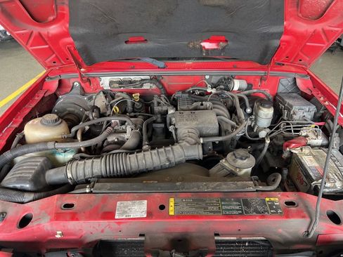 Used 2009 Ford Ranger XL image 12