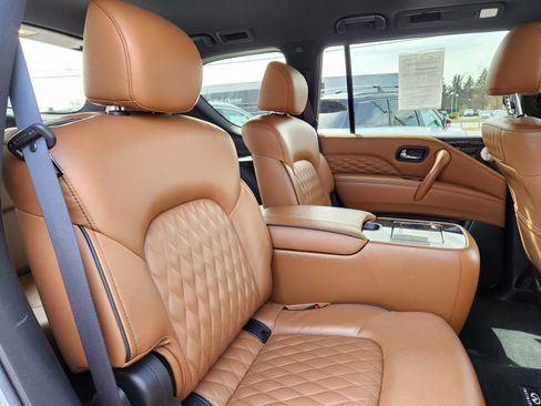 Certified 2024 INFINITI QX80 Sensory w/ Cargo Package AWD/4WD image 15