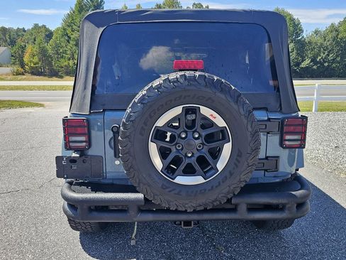 Used 2014 Jeep Wrangler Unlimited Sport w/ Quick Order Package 24S AWD/4WD image 6