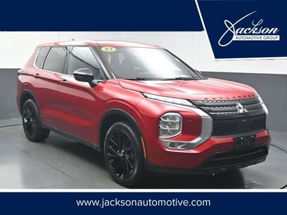 Used 2023 Mitsubishi Outlander SE Black Edition