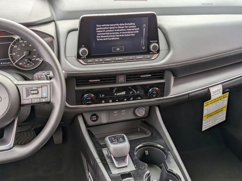 New 2025 Nissan Rogue SV image 20