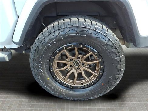 Used 2021 Jeep Gladiator Sport w/ Quick Order Package 24Q 80Th image 5