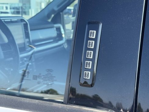 Used 2024 Ford F250 Lariat image 49