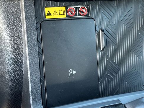 Used 2024 Toyota Tacoma TRD Off-Road w/ TRD Off Road Upgrade Package image 21