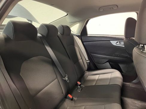 Used 2023 Kia Forte LXS image 13