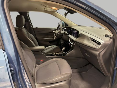 Certified 2024 Buick Encore GX Preferred w/ Comfort Package image 25