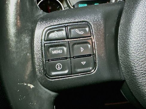 Used 2013 Jeep Wrangler Sport w/ Connectivity Group AWD/4WD image 27