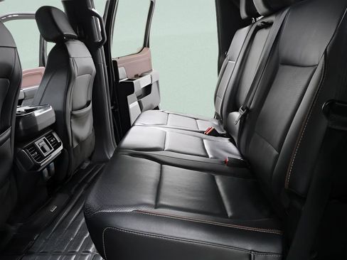 Used 2022 Ford F150 Lariat w/ Equipment Group 502A High image 24