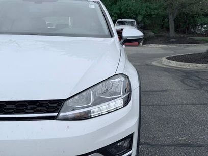 Used 2018 Volkswagen Golf Alltrack S
