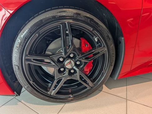 Used 2023 Chevrolet Corvette Stingray Coupe w/ 1LT RWD image 28