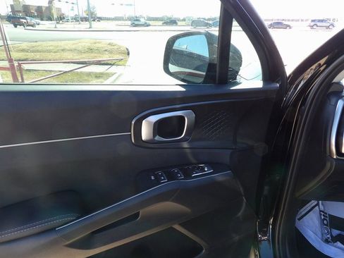 New 2026 Kia Sorento LX image 11