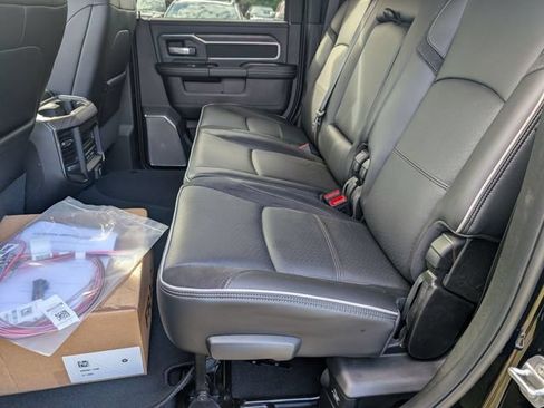 New 2026 RAM 3500 Laramie AWD/4WD image 25