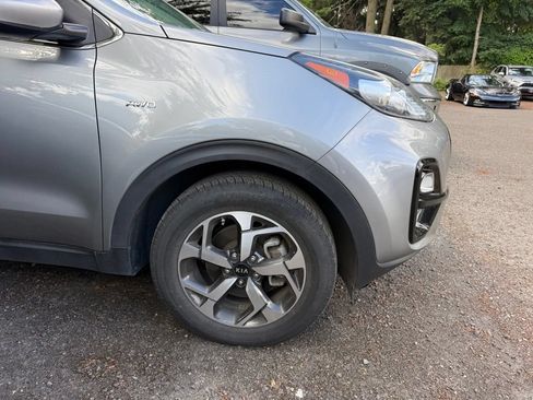 Used 2021 Kia Sportage LX AWD/4WD image 4