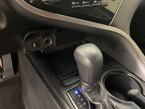 Used 2018 Toyota Camry LE w/ Protection Package (Q2) image 24