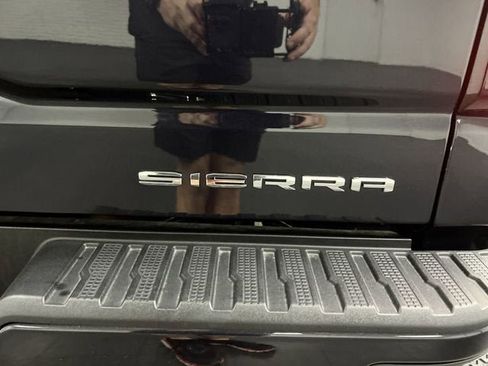 Used 2024 GMC Sierra 1500 Denali w/ Denali Reserve Package image 33