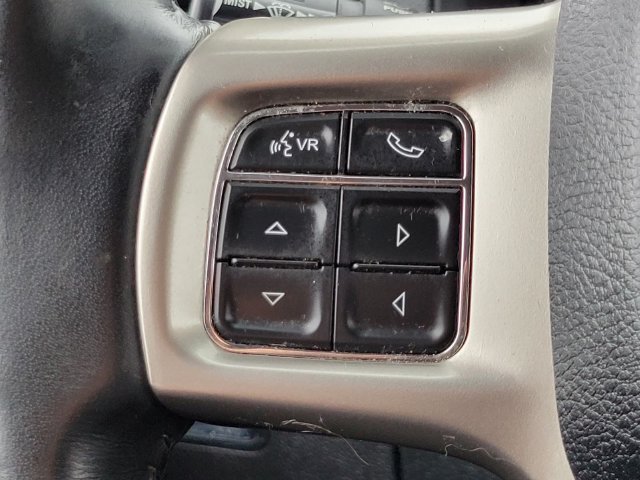 Used 2018 RAM 1500 Laramie AWD/4WD image 13