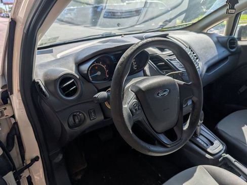Used 2015 Ford Fiesta S FWD image 29