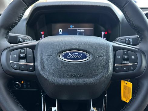 New 2026 Ford Ranger XLT w/ Black Appearance Package RWD image 21