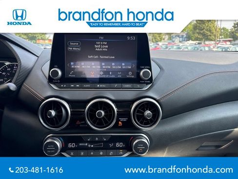 Used 2023 Nissan Sentra SR w/ SR Premium Package FWD image 19