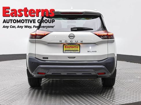 Used 2023 Nissan Rogue SL w/ SL Premium Package AWD/4WD image 6