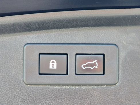 Used 2020 Subaru Outback Onyx Edition XT AWD/4WD image 17