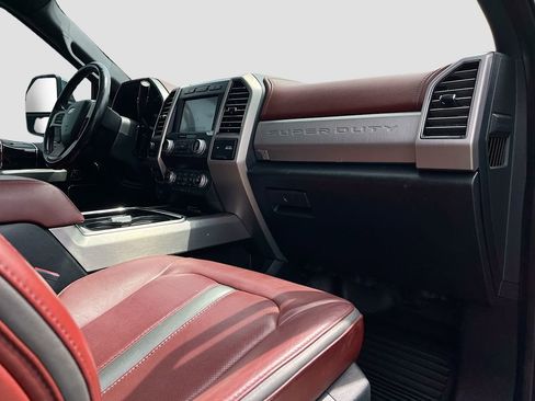 Used 2021 Ford F350 Platinum AWD/4WD image 27