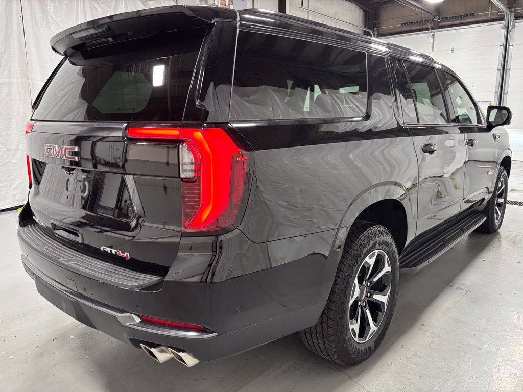 Used 2026 GMC Yukon XL AT4 AWD/4WD image 7