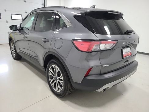 Used 2022 Ford Escape SEL w/ Technology Package AWD/4WD image 11