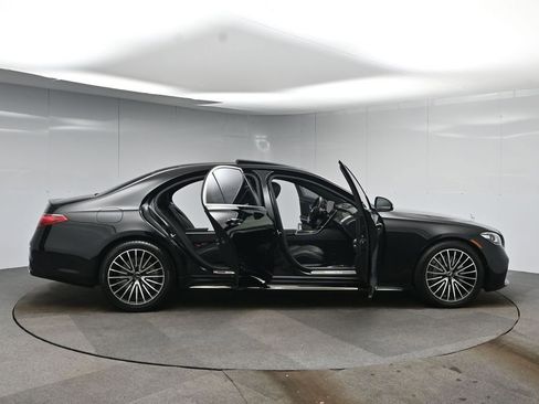 Used 2022 Mercedes-Benz S 580 4MATIC Sedan image 64