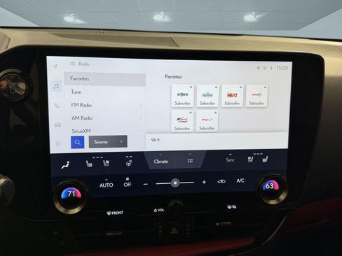 Used 2025 Lexus NX 450h+ F Sport AWD/4WD image 25