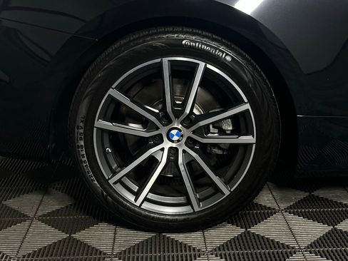 Used 2023 BMW 430i Convertible w/ Convenience Package image 15