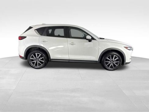 Used 2018 MAZDA CX-5 Touring FWD image 5