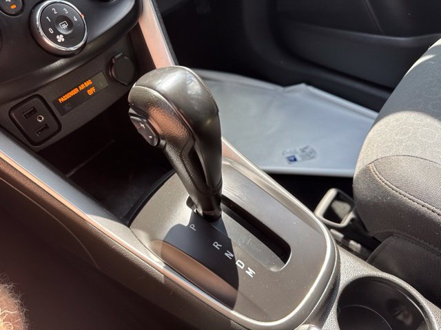 Used 2022 Chevrolet Trax LS w/ Tint and Cruise Package FWD image 19