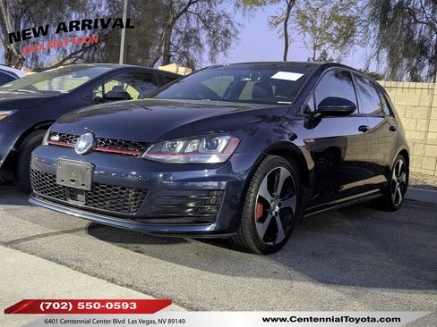 Used 2017 Volkswagen GTI SE image 1