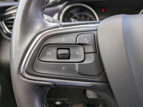 Used 2020 Buick Encore GX Select w/ Experience Buick Package image 21