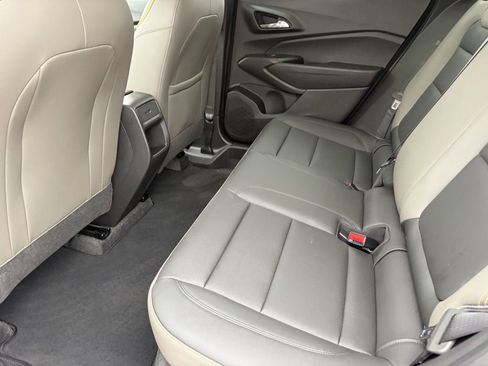 Certified 2025 Chevrolet Trax ACTIV w/ Driver Confidence Package FWD image 18