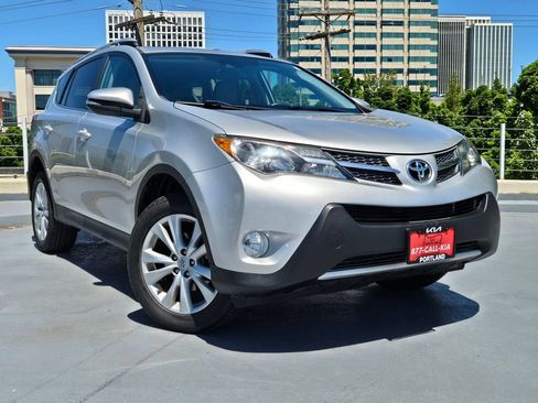Used 2014 Toyota RAV4 Limited w/ Technology Package AWD/4WD image 2
